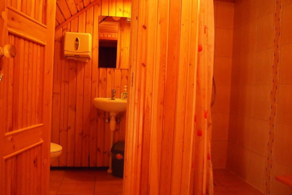 Maenni Guesthouse Haapsalu Quarto foto